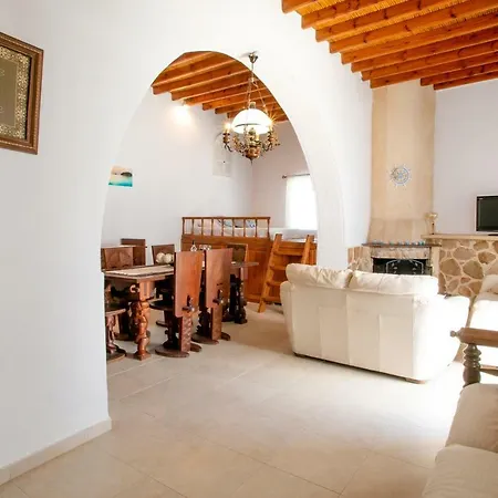 Marianna's House In Asklipio Holiday home *