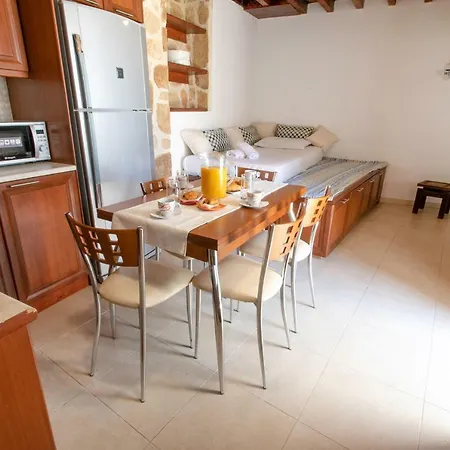 Marianna's House In Asklipio Holiday home *